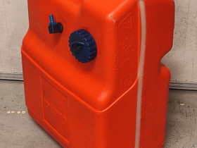 Biltema 30l tankki, Perämoottorit, Venetarvikkeet ja veneily, Lappeenranta, Tori.fi Biltema 30l tankki, Perämoottorit, Venetarvikkeet ja veneily, Lappeenranta, Tori.fi