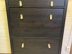 Hemnes-kenkäkaappi, Hyllyt ja säilytys, Sisustus ja huonekalut, Kuopio, Tori.fi Hemnes-kenkäkaappi, Hyllyt ja säilytys, Sisustus ja huonekalut, Kuopio, Tori.fi
