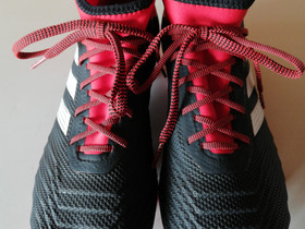 Adidas predator 18.2, koko 40, Jalkapallo, Urheilu ja ulkoilu, Lapua, Tori.fi Adidas predator 18.2, koko 40, Jalkapallo, Urheilu ja ulkoilu, Lapua, Tori.fi