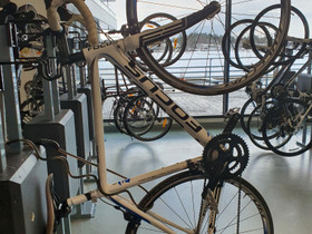 Focus Cayo L-koko, Kilpapyörät, Polkupyörät ja pyöräily, Helsinki, Tori.fi Focus Cayo L-koko, Kilpapyörät, Polkupyörät ja pyöräily, Helsinki, Tori.fi