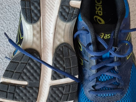 ASICS Gel-Pulse 9 40,5, Juoksu ja lenkkeily, Urheilu ja ulkoilu, Kangasala, Tori.fi ASICS Gel-Pulse 9 40,5, Juoksu ja lenkkeily, Urheilu ja ulkoilu, Kangasala, Tori.fi