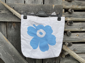 MARIMEKON Notko Unikko-laukku, Laukut ja hatut, Asusteet ja kellot, Kokkola, Tori.fi MARIMEKON Notko Unikko-laukku, Laukut ja hatut, Asusteet ja kellot, Kokkola, Tori.fi