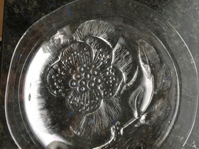 Pioni- lautaset, Ruokailuastiat ja aterimet, Keittiötarvikkeet ja astiat, Oulu, Tori.fi Pioni- lautaset, Ruokailuastiat ja aterimet, Keittiötarvikkeet ja astiat, Oulu, Tori.fi