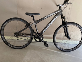 Nishiki Timbuk koko 15, rengaskoko 26, Maastopyörät, Polkupyörät ja pyöräily, Porvoo, Tori.fi Nishiki Timbuk koko 15, rengaskoko 26, Maastopyörät, Polkupyörät ja pyöräily, Porvoo, Tori.fi