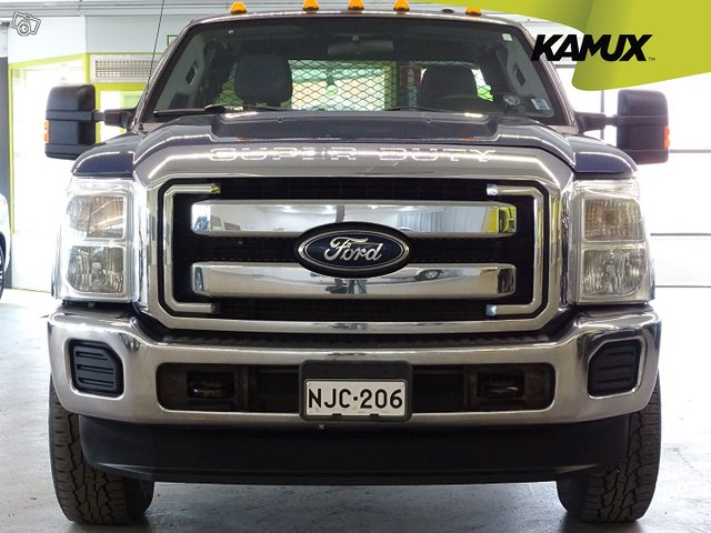 Ford F-350 19