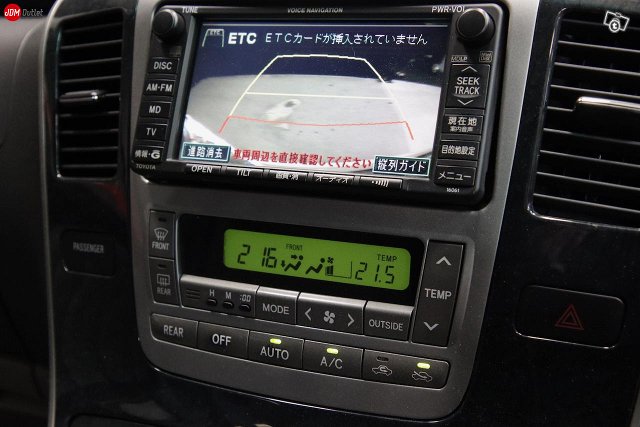 Toyota Alphard 15