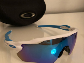 Oakley Radar EV Polished White urheilulasit, Muut asusteet, Asusteet ja kellot, Lempäälä, Tori.fi Oakley Radar EV Polished White urheilulasit, Muut asusteet, Asusteet ja kellot, Lempäälä, Tori.fi