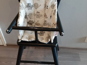 Musta syöttötuoli, Tuolit, sängyt ja kalusteet, Lastentarvikkeet ja lelut, Kiuruvesi, Tori.fi Musta syöttötuoli, Tuolit, sängyt ja kalusteet, Lastentarvikkeet ja lelut, Kiuruvesi, Tori.fi