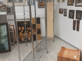 Metallinaulakko, Hyllyt ja säilytys, Sisustus ja huonekalut, Kouvola, Tori.fi Metallinaulakko, Hyllyt ja säilytys, Sisustus ja huonekalut, Kouvola, Tori.fi