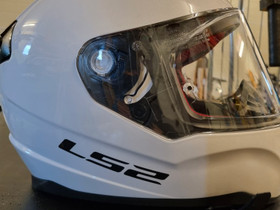 L52 kypärä, Ajoasut, kengät ja kypärät, Mototarvikkeet ja varaosat, Lappeenranta, Tori.fi L52 kypärä, Ajoasut, kengät ja kypärät, Mototarvikkeet ja varaosat, Lappeenranta, Tori.fi