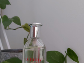 Tommy girl hajuvesi, Kauneudenhoito ja kosmetiikka, Terveys ja hyvinvointi, Jyväskylä, Tori.fi Tommy girl hajuvesi, Kauneudenhoito ja kosmetiikka, Terveys ja hyvinvointi, Jyväskylä, Tori.fi