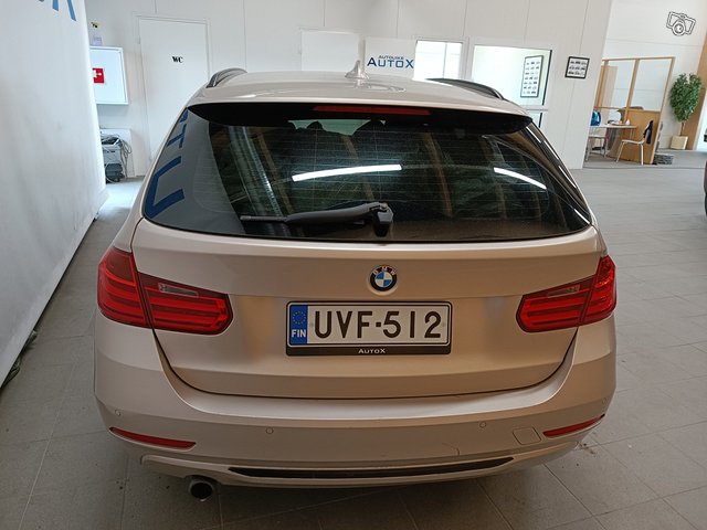 BMW 318d 7