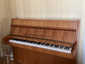 Piano, Chopin, Pianot, urut ja koskettimet, Musiikki ja soittimet, Varkaus, Tori.fi Piano, Chopin, Pianot, urut ja koskettimet, Musiikki ja soittimet, Varkaus, Tori.fi