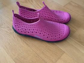 Uimakengät Speedo koko 33, Lastenvaatteet ja kengät, Vantaa, Tori.fi Uimakengät Speedo koko 33, Lastenvaatteet ja kengät, Vantaa, Tori.fi