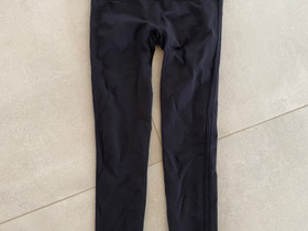 Spanx muotoilevat legginsit, Vaatteet ja kengät, Oulu, Tori.fi Spanx muotoilevat legginsit, Vaatteet ja kengät, Oulu, Tori.fi
