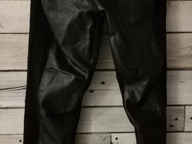 Esmaran legginssit, Vaatteet ja kengät, Pyhäjärvi, Tori.fi Esmaran legginssit, Vaatteet ja kengät, Pyhäjärvi, Tori.fi