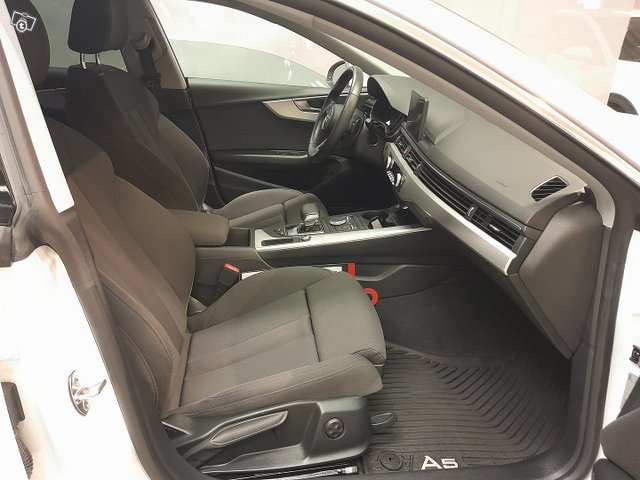 Audi A5 9