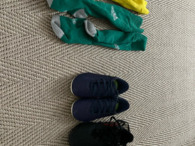 Adidas Jalkapallo kengät koko 27/28 ja 30, Jalkapallo, Urheilu ja ulkoilu, Pirkkala, Tori.fi Adidas Jalkapallo kengät koko 27/28 ja 30, Jalkapallo, Urheilu ja ulkoilu, Pirkkala, Tori.fi