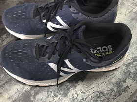 New balance lenkkarit koko 43, Juoksu ja lenkkeily, Urheilu ja ulkoilu, Liperi, Tori.fi New balance lenkkarit koko 43, Juoksu ja lenkkeily, Urheilu ja ulkoilu, Liperi, Tori.fi