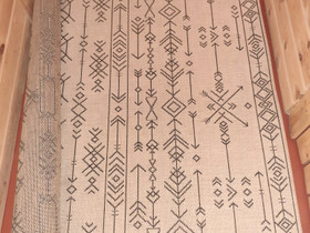 Matto 135x190cm, Matot ja tekstiilit, Sisustus ja huonekalut, Kajaani, Tori.fi Matto 135x190cm, Matot ja tekstiilit, Sisustus ja huonekalut, Kajaani, Tori.fi