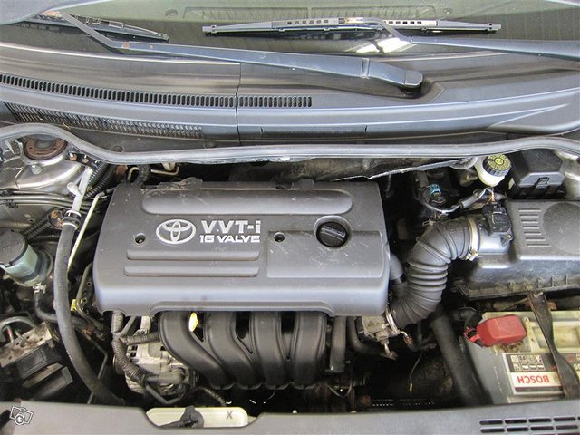 Toyota Corolla Verso 19
