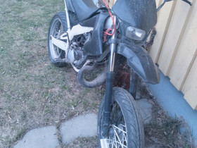 Kilvellinen Derbi senda, Mopot, Moto, Äänekoski, Tori.fi Kilvellinen Derbi senda, Mopot, Moto, Äänekoski, Tori.fi