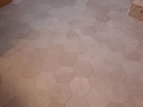 Amtico Form FP113 Hex Crema vinyylilaatta 4-5m2, Ikkunat, ovet ja lattiat, Rakennustarvikkeet ja työkalut, Tampere, Tori.fi Amtico Form FP113 Hex Crema vinyylilaatta 4-5m2, Ikkunat, ovet ja lattiat, Rakennustarvikkeet ja työkalut, Tampere, Tori.fi