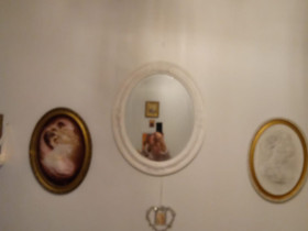 Peili ja 2 taulu.Yht.hin., Muu sisustus, Sisustus ja huonekalut, Tuusula, Tori.fi Peili ja 2 taulu.Yht.hin., Muu sisustus, Sisustus ja huonekalut, Tuusula, Tori.fi