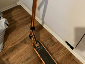 Copper Scooter Scootti Potkulauta, Rullaluistelu ja skeittaus, Urheilu ja ulkoilu, Kotka, Tori.fi Copper Scooter Scootti Potkulauta, Rullaluistelu ja skeittaus, Urheilu ja ulkoilu, Kotka, Tori.fi