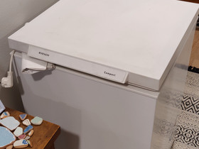 Rosenlew pakastin 105l (pieni), Jääkaapit ja pakastimet, Kodinkoneet, Helsinki, Tori.fi Rosenlew pakastin 105l (pieni), Jääkaapit ja pakastimet, Kodinkoneet, Helsinki, Tori.fi