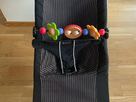 Baby Björn sitteri lelukaarella, Tuolit, sängyt ja kalusteet, Lastentarvikkeet ja lelut, Turku, Tori.fi Baby Björn sitteri lelukaarella, Tuolit, sängyt ja kalusteet, Lastentarvikkeet ja lelut, Turku, Tori.fi