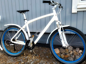 BMW cruice bike, Hybridipyörät, Polkupyörät ja pyöräily, Lapua, Tori.fi BMW cruice bike, Hybridipyörät, Polkupyörät ja pyöräily, Lapua, Tori.fi