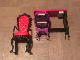 Monsterhigh pöytä ja tuoli, Lelut ja pelit, Lastentarvikkeet ja lelut, Vantaa, Tori.fi Monsterhigh pöytä ja tuoli, Lelut ja pelit, Lastentarvikkeet ja lelut, Vantaa, Tori.fi