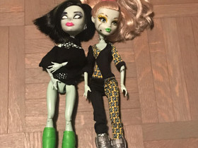 Monsterhigh nukkeja, Lelut ja pelit, Lastentarvikkeet ja lelut, Vantaa, Tori.fi Monsterhigh nukkeja, Lelut ja pelit, Lastentarvikkeet ja lelut, Vantaa, Tori.fi