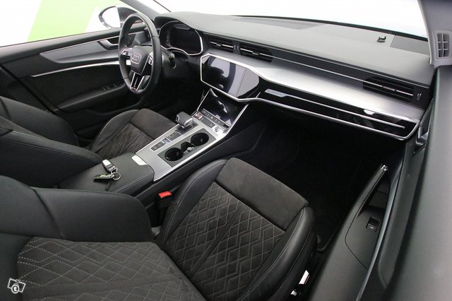 Audi S6 9