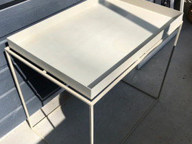 Hay tray pöytä, Pöydät ja tuolit, Sisustus ja huonekalut, Seinäjoki, Tori.fi Hay tray pöytä, Pöydät ja tuolit, Sisustus ja huonekalut, Seinäjoki, Tori.fi