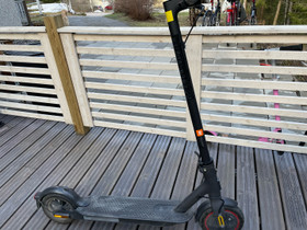 Sähköpotkulauta, Muu urheilu ja ulkoilu, Urheilu ja ulkoilu, Parikkala, Tori.fi Sähköpotkulauta, Muu urheilu ja ulkoilu, Urheilu ja ulkoilu, Parikkala, Tori.fi