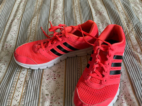 Adidas treenikengät, Kuntoilu ja fitness, Urheilu ja ulkoilu, Jyväskylä, Tori.fi Adidas treenikengät, Kuntoilu ja fitness, Urheilu ja ulkoilu, Jyväskylä, Tori.fi