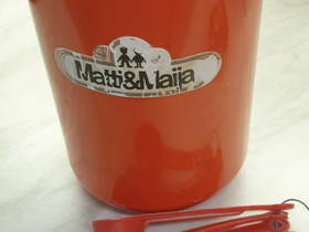 Matti ja Maija sarja, Keittiövälineet, Keittiötarvikkeet ja astiat, Tampere, Tori.fi Matti ja Maija sarja, Keittiövälineet, Keittiötarvikkeet ja astiat, Tampere, Tori.fi