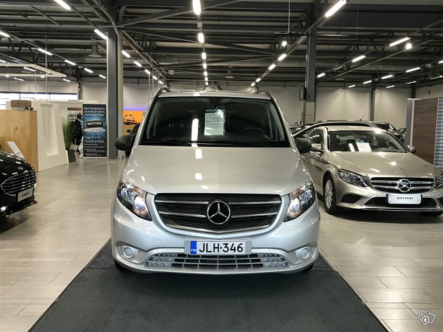 Mercedes-Benz VITO 2