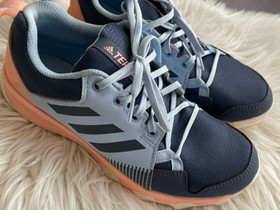Adidas Terrex kengät, Vaatteet ja kengät, Oulu, Tori.fi Adidas Terrex kengät, Vaatteet ja kengät, Oulu, Tori.fi