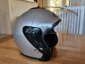 Kypärä, Ajoasut, kengät ja kypärät, Mototarvikkeet ja varaosat, Lappeenranta, Tori.fi Kypärä, Ajoasut, kengät ja kypärät, Mototarvikkeet ja varaosat, Lappeenranta, Tori.fi