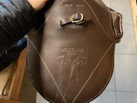 Voltairen panssari, 55cm, Satulat ja varusteet, Hevoset ja hevosurheilu, Salo, Tori.fi Voltairen panssari, 55cm, Satulat ja varusteet, Hevoset ja hevosurheilu, Salo, Tori.fi