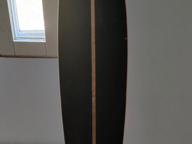 Longboard, Rullaluistelu ja skeittaus, Urheilu ja ulkoilu, Lapua, Tori.fi Longboard, Rullaluistelu ja skeittaus, Urheilu ja ulkoilu, Lapua, Tori.fi