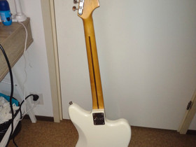 Fender Squier Jazzmaster Vasuri, Kitarat, bassot ja vahvistimet, Musiikki ja soittimet, Mikkeli, Tori.fi Fender Squier Jazzmaster Vasuri, Kitarat, bassot ja vahvistimet, Musiikki ja soittimet, Mikkeli, Tori.fi