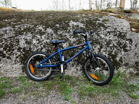 Serious Superlite 16" kevyt lasten pyörä, Lasten pyörät, Polkupyörät ja pyöräily, Vantaa, Tori.fi Serious Superlite 16" kevyt lasten pyörä, Lasten pyörät, Polkupyörät ja pyöräily, Vantaa, Tori.fi