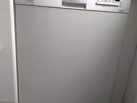 AEG astianpesukone 60cm, Tiskikoneet, Kodinkoneet, Hämeenlinna, Tori.fi AEG astianpesukone 60cm, Tiskikoneet, Kodinkoneet, Hämeenlinna, Tori.fi