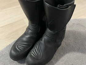 Alpinestar Goretex ajosaappaat koko 44, Ajoasut, kengät ja kypärät, Mototarvikkeet ja varaosat, Tuusula, Tori.fi Alpinestar Goretex ajosaappaat koko 44, Ajoasut, kengät ja kypärät, Mototarvikkeet ja varaosat, Tuusula, Tori.fi