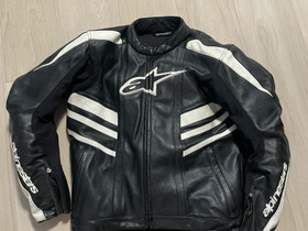 Alpinestarin nahkainen ajotakki Koko 52, Ajoasut, kengät ja kypärät, Mototarvikkeet ja varaosat, Tuusula, Tori.fi Alpinestarin nahkainen ajotakki Koko 52, Ajoasut, kengät ja kypärät, Mototarvikkeet ja varaosat, Tuusula, Tori.fi