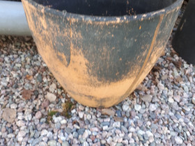 Saviruukku, Ruukut, kivet ja koristeet, Piha ja puutarha, Riihimäki, Tori.fi Saviruukku, Ruukut, kivet ja koristeet, Piha ja puutarha, Riihimäki, Tori.fi